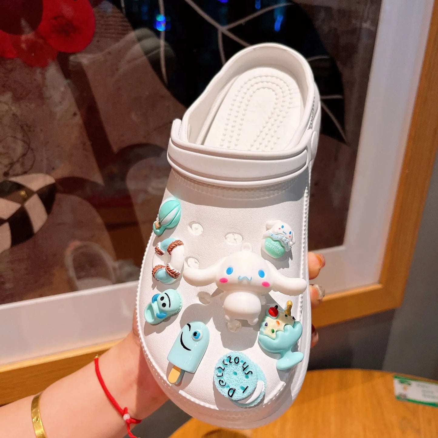8 Pieces Set of Sanrio Cinnamoroll Light-Up Shoe Charms