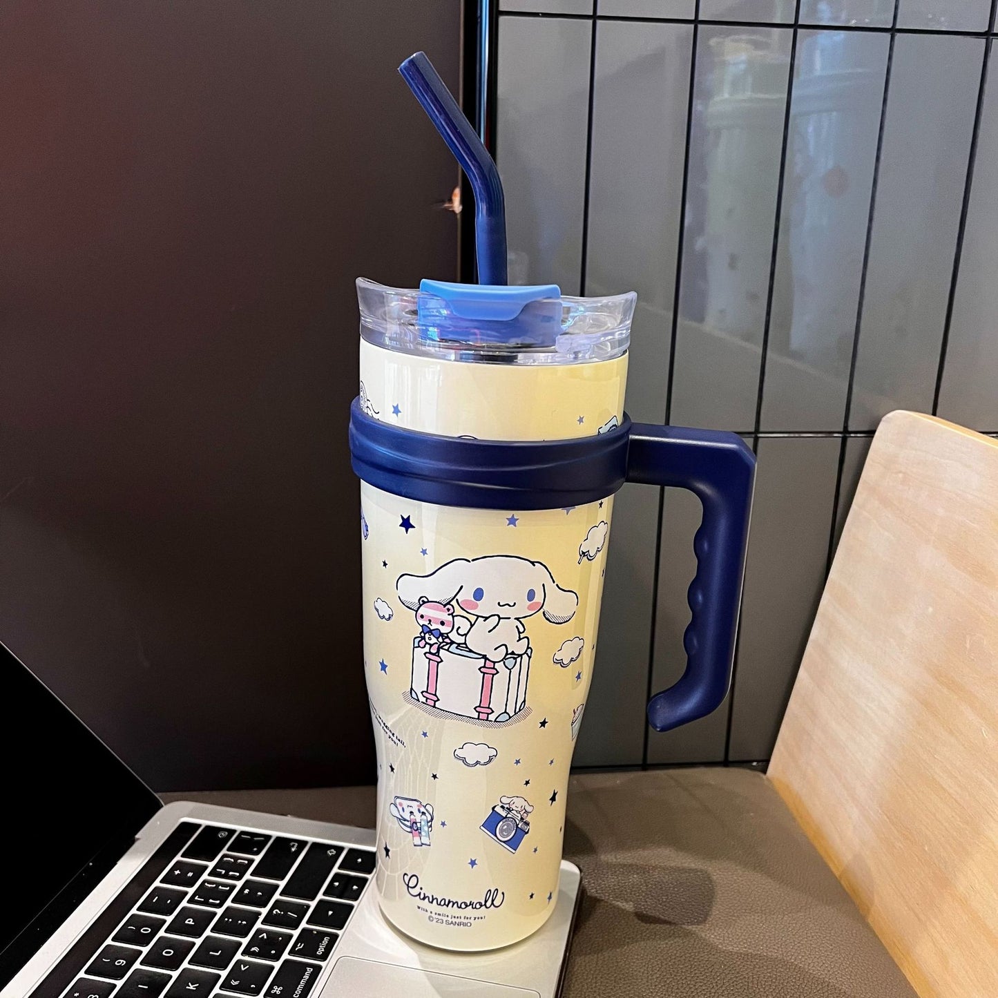 Sanrio Cinnamoroll 1200ml Vacuum Cup with Straw | Perfect for Big Sips and Fun