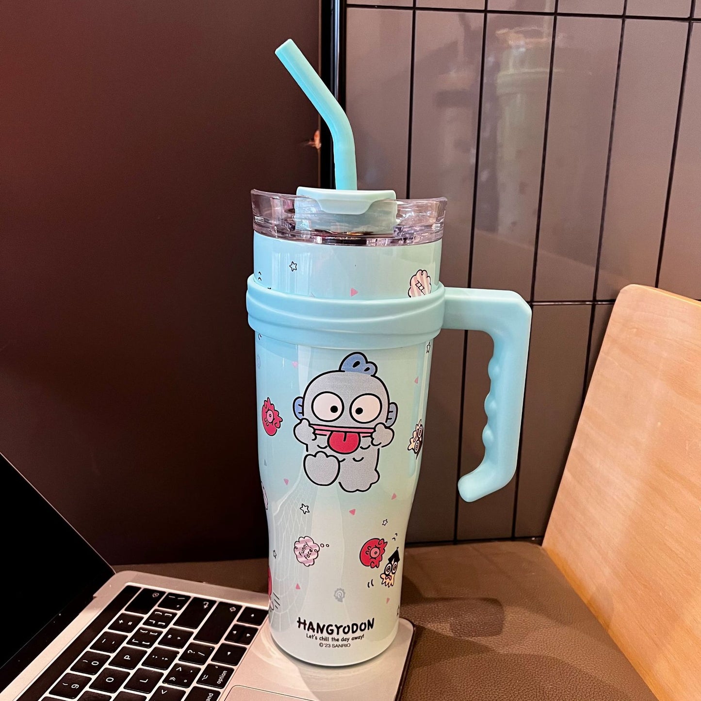 Sanrio Hangyondon 1200ml Vacuum Cup with Straw | Fun, Functional, and Full of Character