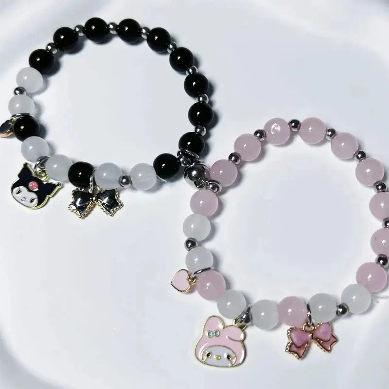 Roze kralen armband met zeeuwse knop Roze kralen armband met zeeuwse knop