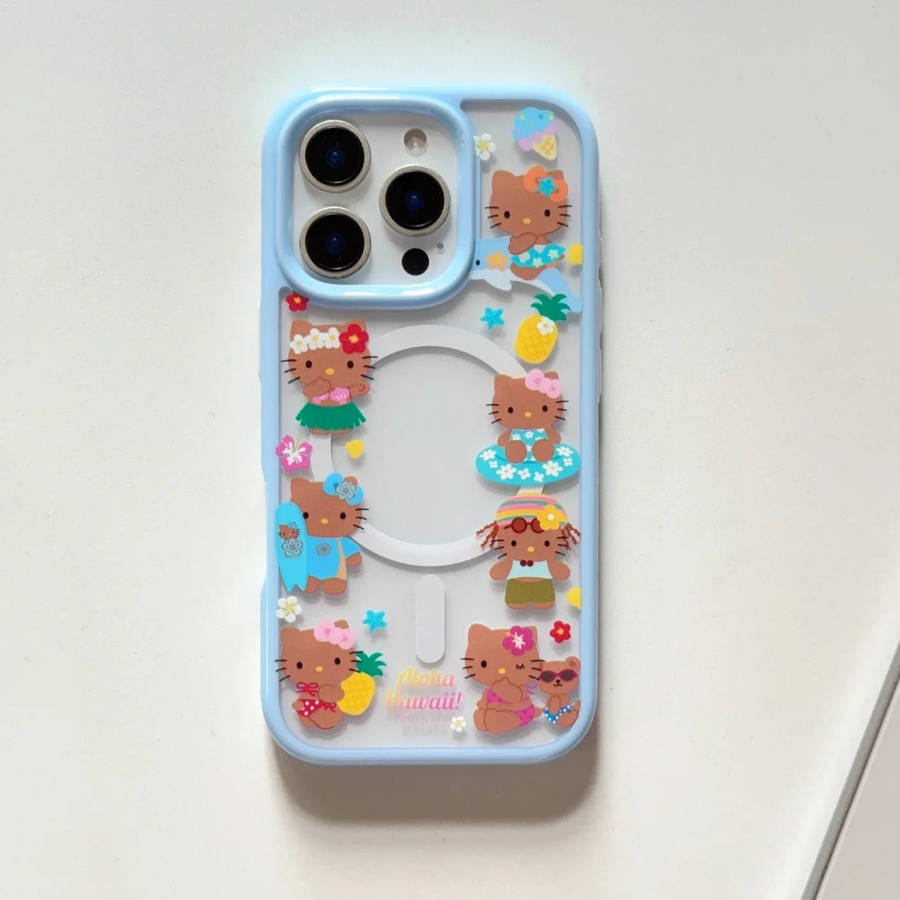 Flirty Kitty on the Beach – Magnetic Phone Case