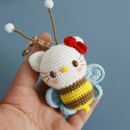 Hello Kitty Mini Yarn Keychain – Adorable Crochet Design