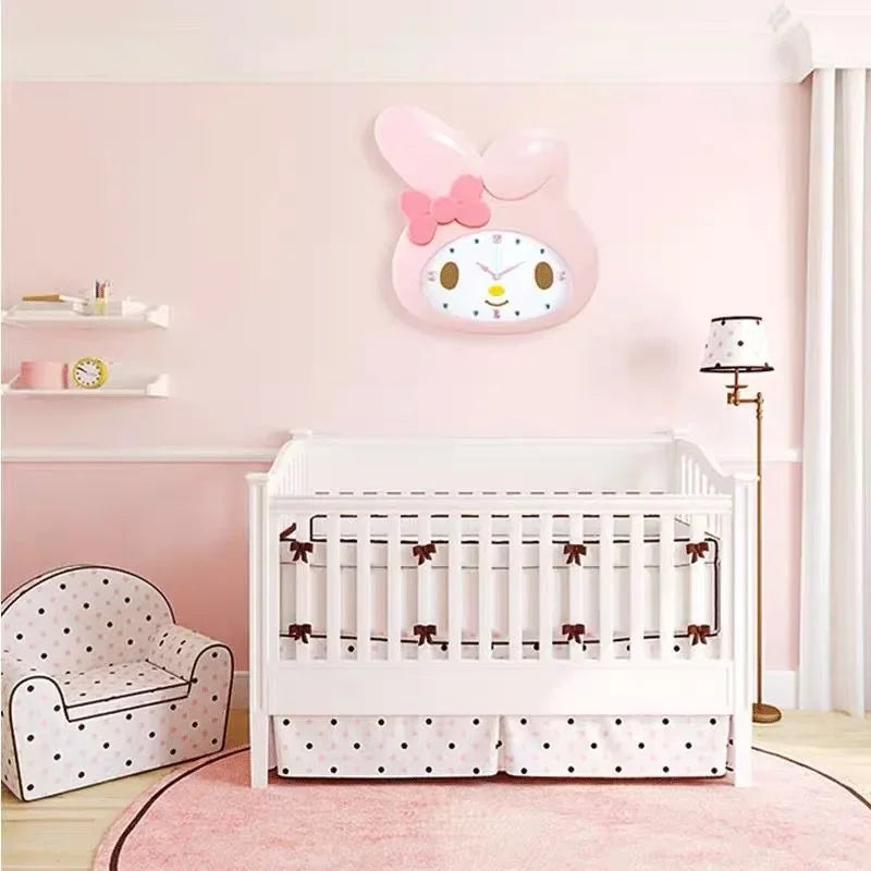 Pink Paradise – My Melody Statement Clock