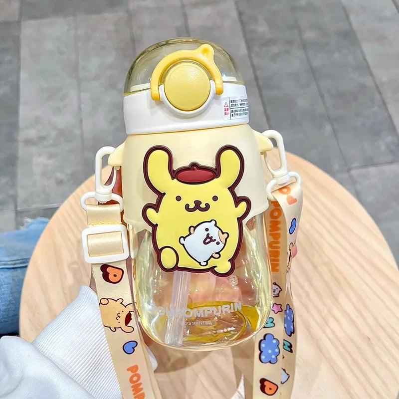 Pompompurin 690ml Sanrio Water Bottle – Sip in Style!