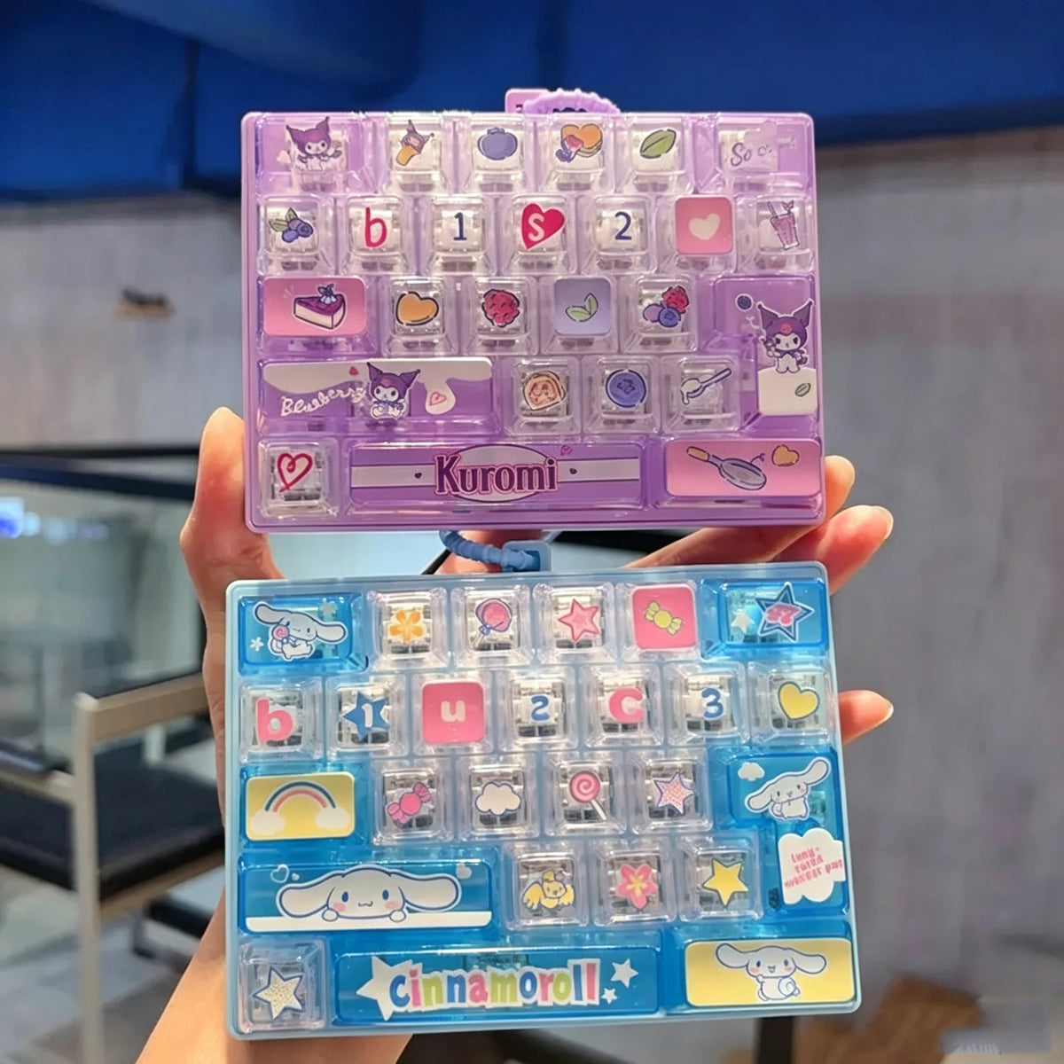 Sanrio Cute Clicky Keyboard Keychain | 26 Keys