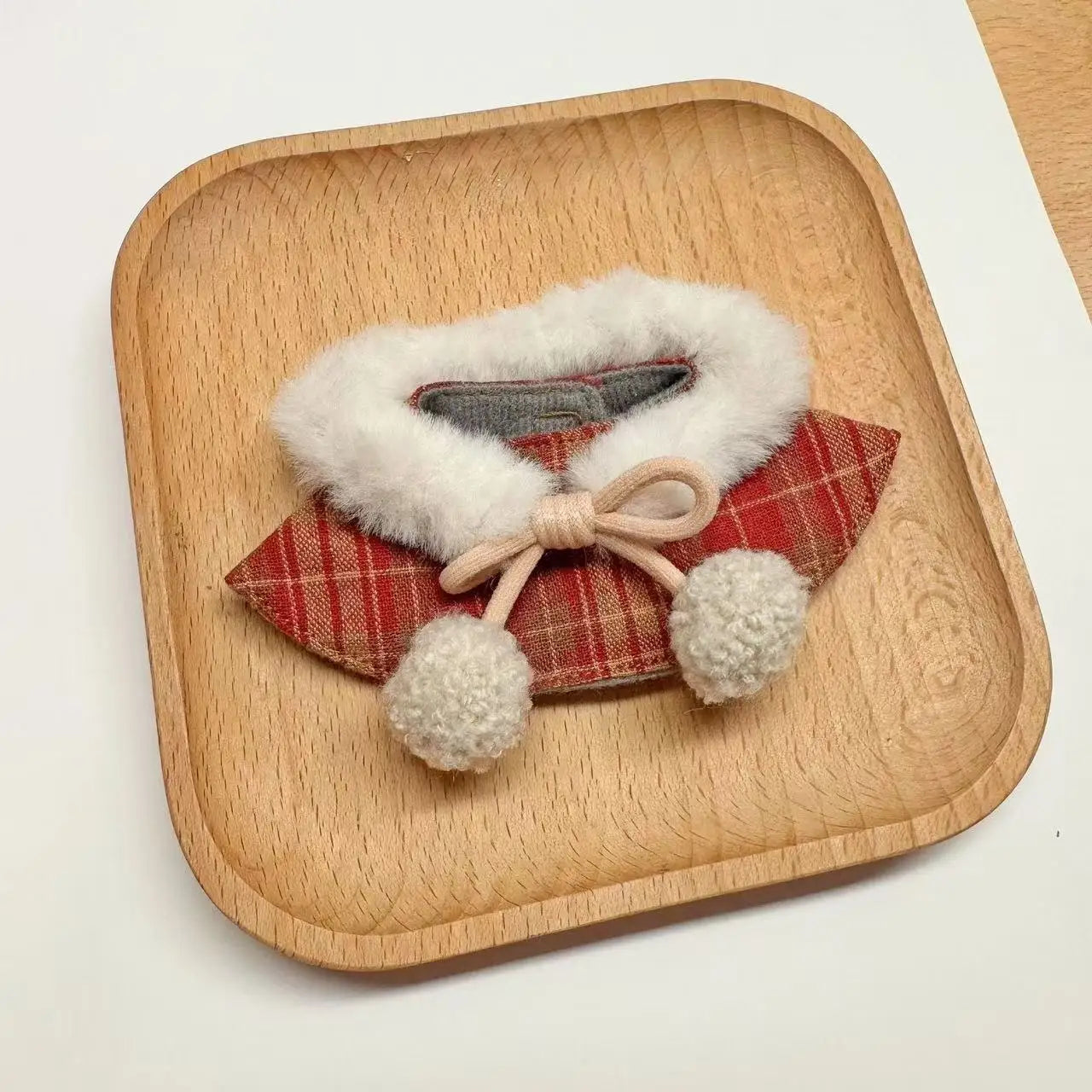 Sanrio Hello Kitty Plush Charm – Dressed in Warm Coat Cloak